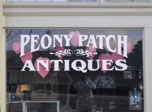 Peony Patch Antiques - Fuquay Varina, NC