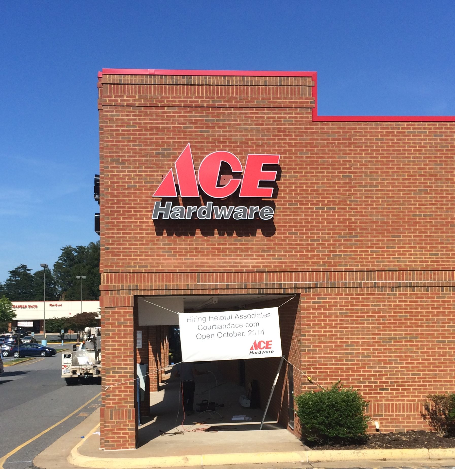 Ace Hardware Spotsylvania, VA Signs Unlimited